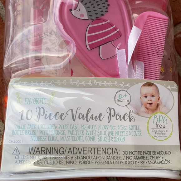 Le Bebe Favorite Baby Girl 10-Piece Pink Gift Set - Picture 8 of 9